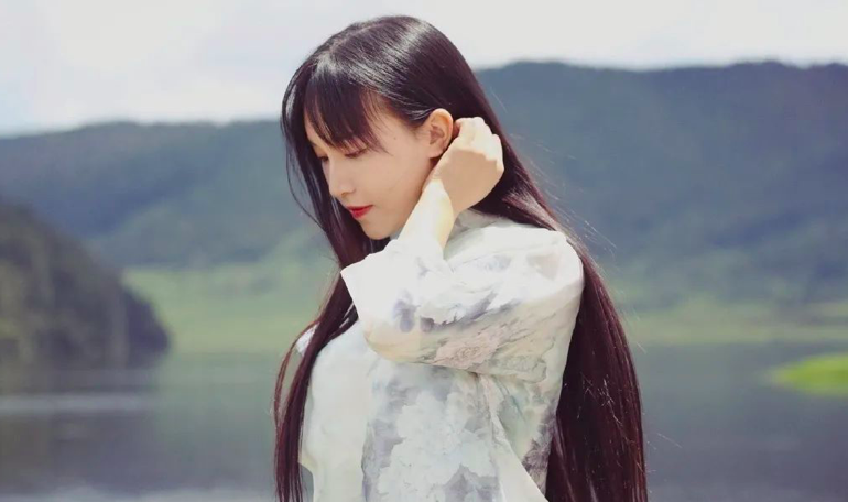 李子柒辟谣“李佳佳”，为什么网络谣言屡禁不绝？