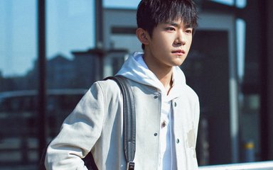 流量明星微博荐书被转780万次，能否带火严肃文学？