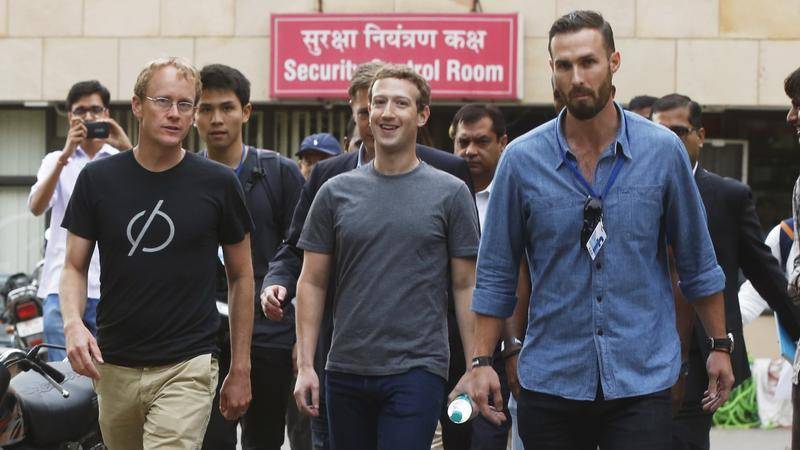 不惧苹果断财路，“华尔街宠儿”Facebook股价创下新高