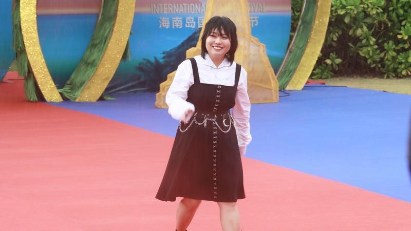 与李雪琴分道扬镳后，他要做什么样的东北新喜剧？
