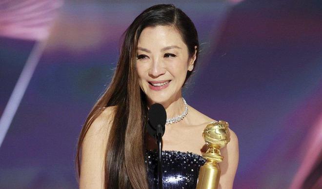 杨紫琼成为首位获奥斯卡最佳女主角提名的华裔演员