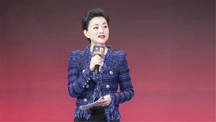 杨澜方回应名下公司数百万财产被冻结：不实，勿恶意炒作