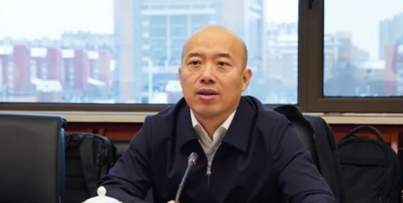 内蒙古工大校长郭喜履新民族出版社党委书记、社长