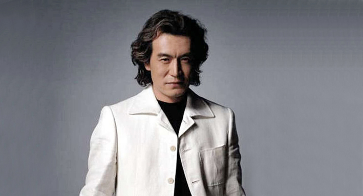 李咏的后央视时代：从最具价值主持人，到为妻子哈文打工