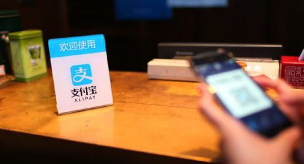 支付宝回应AI换脸隐患：你突破不了我的刷脸支付