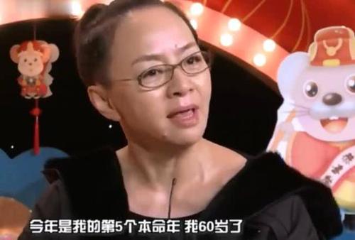 央视春晚语言类节目创历年之最 宋丹丹将上演谢幕演出