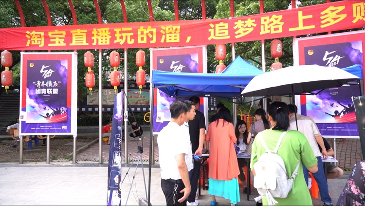 1DC14ADA-3296-4C4B-92CA-81D8005DC906