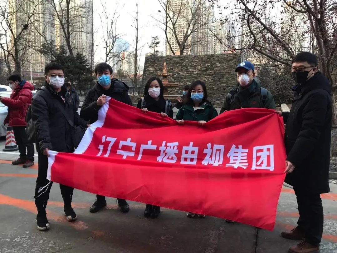 EFF509A9-B9B5-427B-9C89-6BCE659B17AF