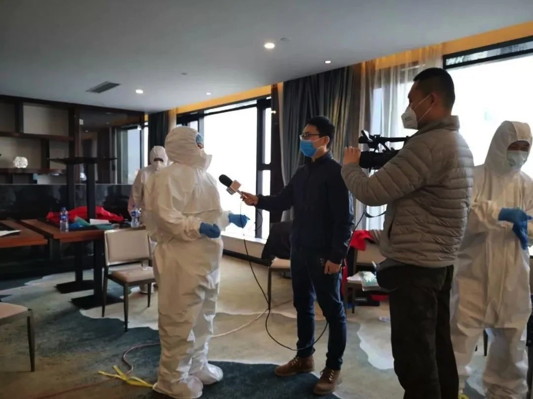 B8EF08D1-CDB2-4594-B810-FCABD513395B