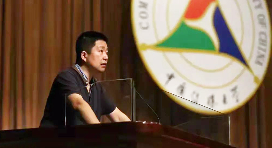 中国传媒大学电视学院副院长孙振虎病逝，年仅48岁