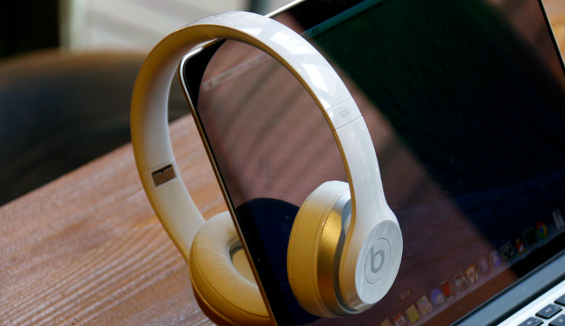 TME“亮剑”直播版权,抖音“拔刀”竖屏付费,音乐乱战升温