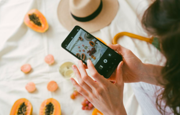 大厂为什么都想做“种草”？