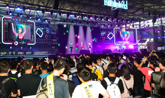 虚拟偶像折叠：大厂新晋工具人