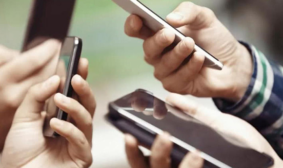 骚扰电话黑产调查：万条个人信息售价千元，特定软件拨打电话