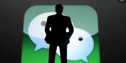 官员为何主动加记者微信？