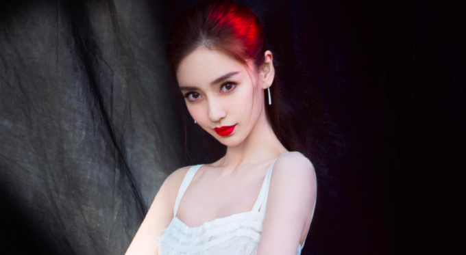 Angelababy抖音首秀背后，明星直播数据走向理性