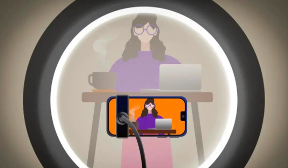 李佳琦、薇娅，都说「最近不敲钟」