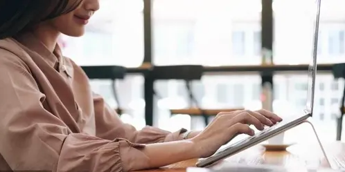 倒贴三万,我成了大厂实习生