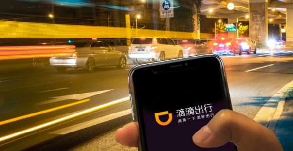 滴滴「触电」，车载屏幕能释放多少可能？