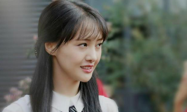 果然一字跌停！郑爽背后这家公司＂凉了＂，39万手封死！更有股权被拍卖…