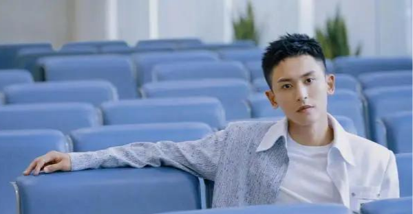 张哲瀚被“封杀”后，艺人、品牌如何避雷？