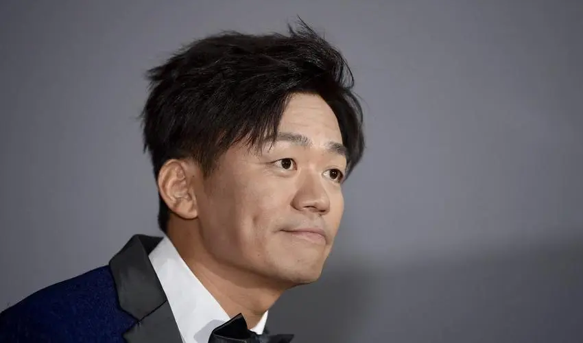 新作首映 导演王宝强获认可：“不是成长，是进化”