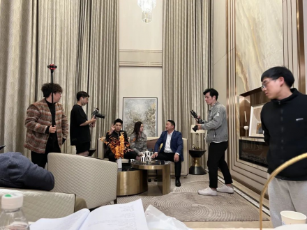 陕西广电网络“微短剧”又添生力军——子公司陕西广电丝路影视“抓马短剧”小程序上线并投拍首部新剧