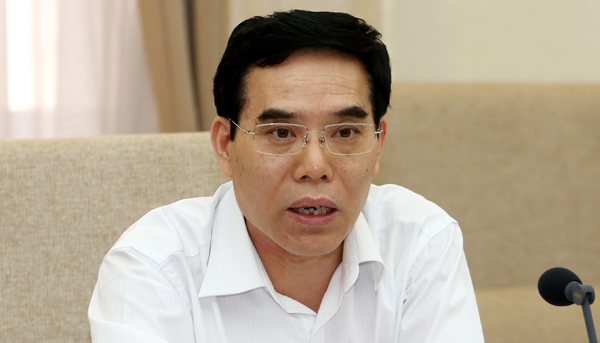 广电总局:进一步治理综艺娱乐和高价片酬