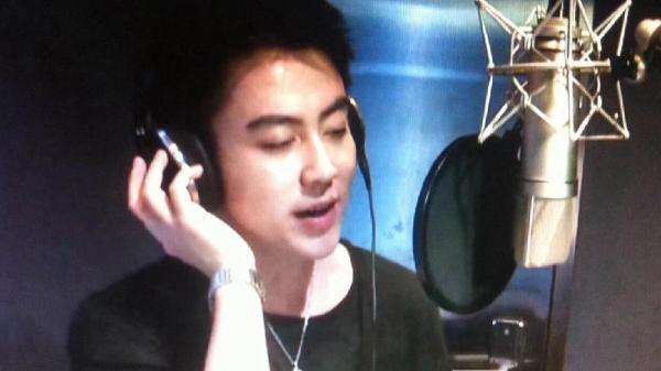 直播平台竞争激烈互挖墙脚 主播跳槽频现天价违约金