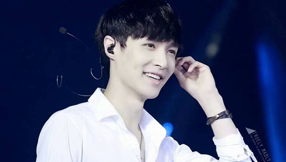 百度用“嘲羊群众”词条向张艺兴道歉：网友自发创建 无官方态度