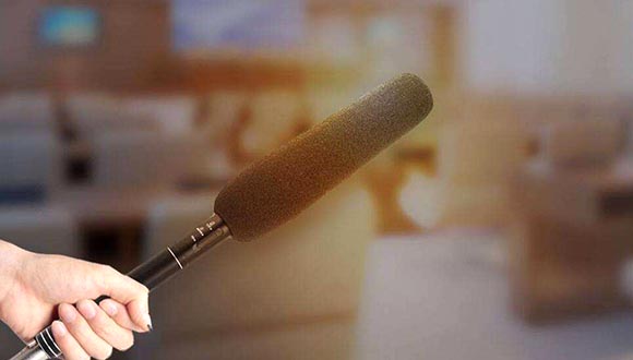 传媒老记哀叹：工资降到三千档，最高一万六，现在四千，快倒闭了