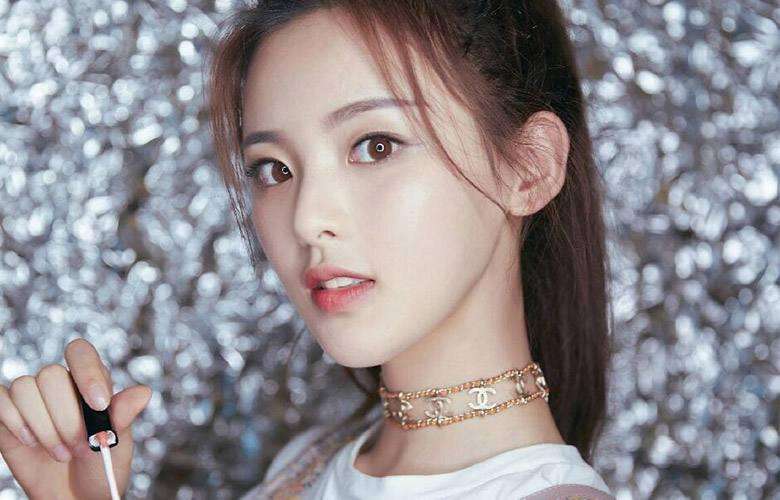 杨超越