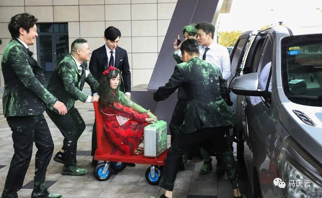 5A5B44CE-92E7-4EE5-A02B-E1B50C303F06