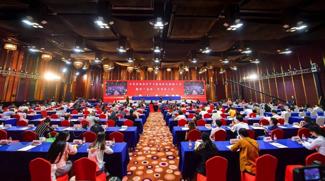 DA6C648A-24F6-425E-8C86-D5E0DFB6D578