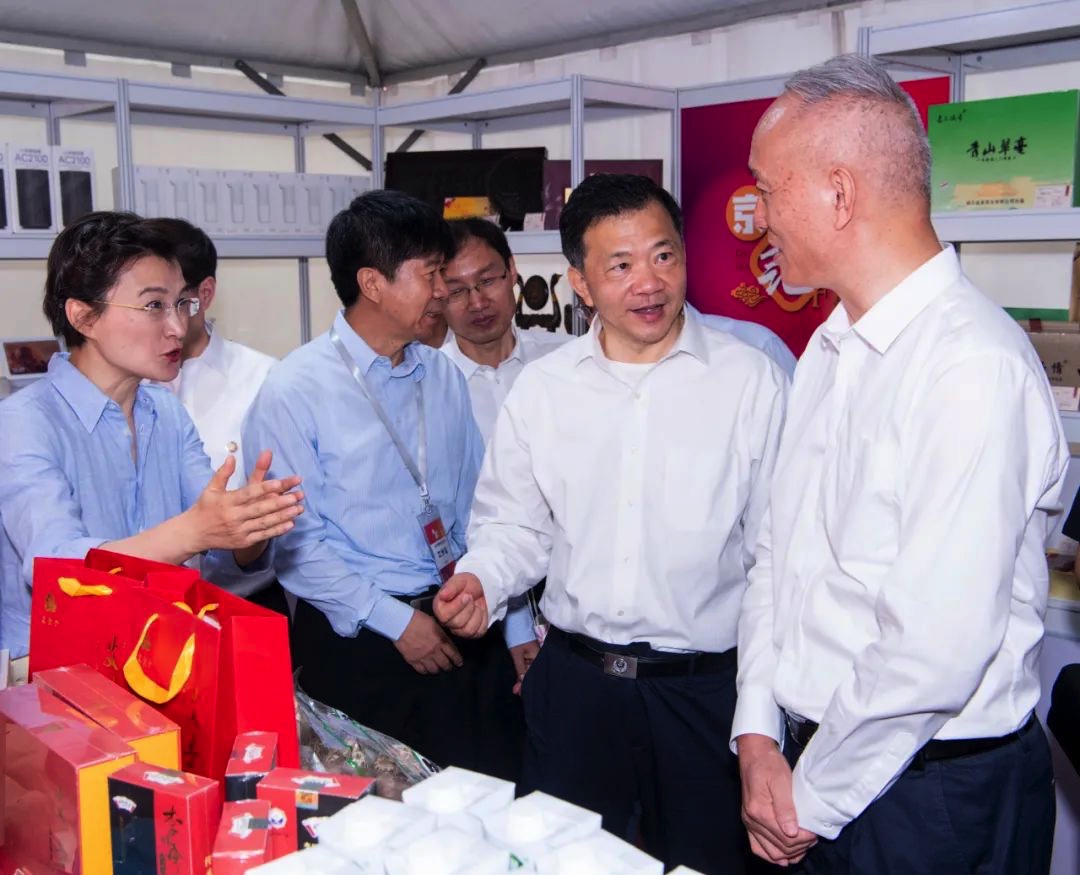 609A57ED-9FC4-42A3-AF74-F96A27C906C7