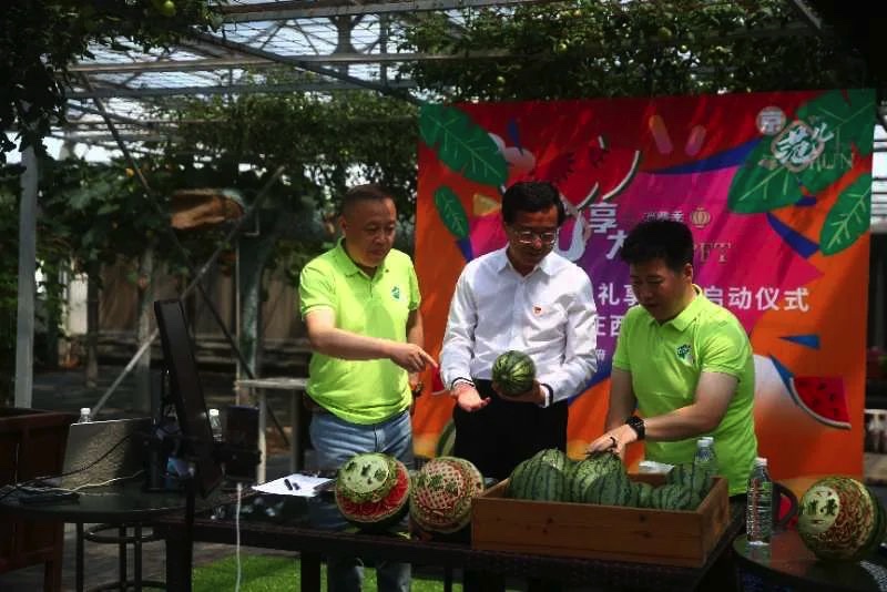 87C18804-D42A-4666-9CCE-1DD588DF70DC