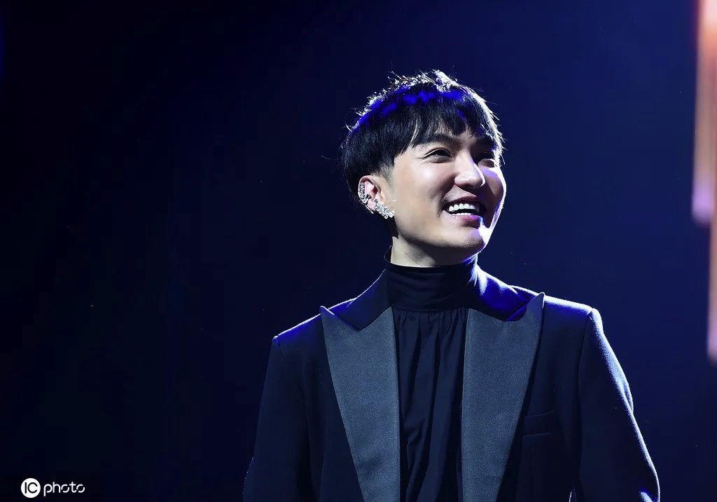 C151369F-4E81-497B-A545-3AAF8346E75E