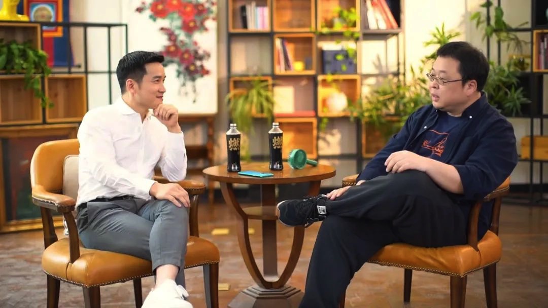 7CD9C2DD-5B6E-48CF-A104-5F56B8577904