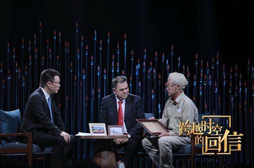 E9778418-D586-4657-BDB4-507BD11F896C