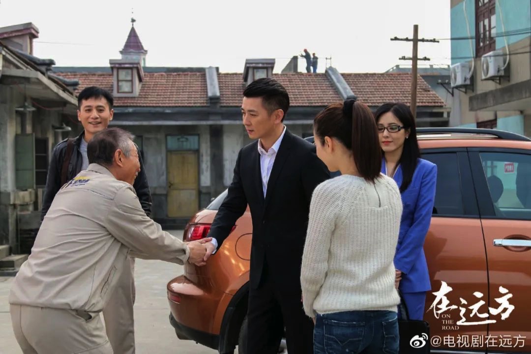 98B12B13-4182-4E0B-B2C8-DB14A6CEF7D7