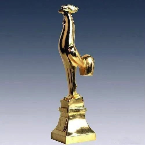 22C26FC9-DD96-497A-9526-5368ADDCB8A7