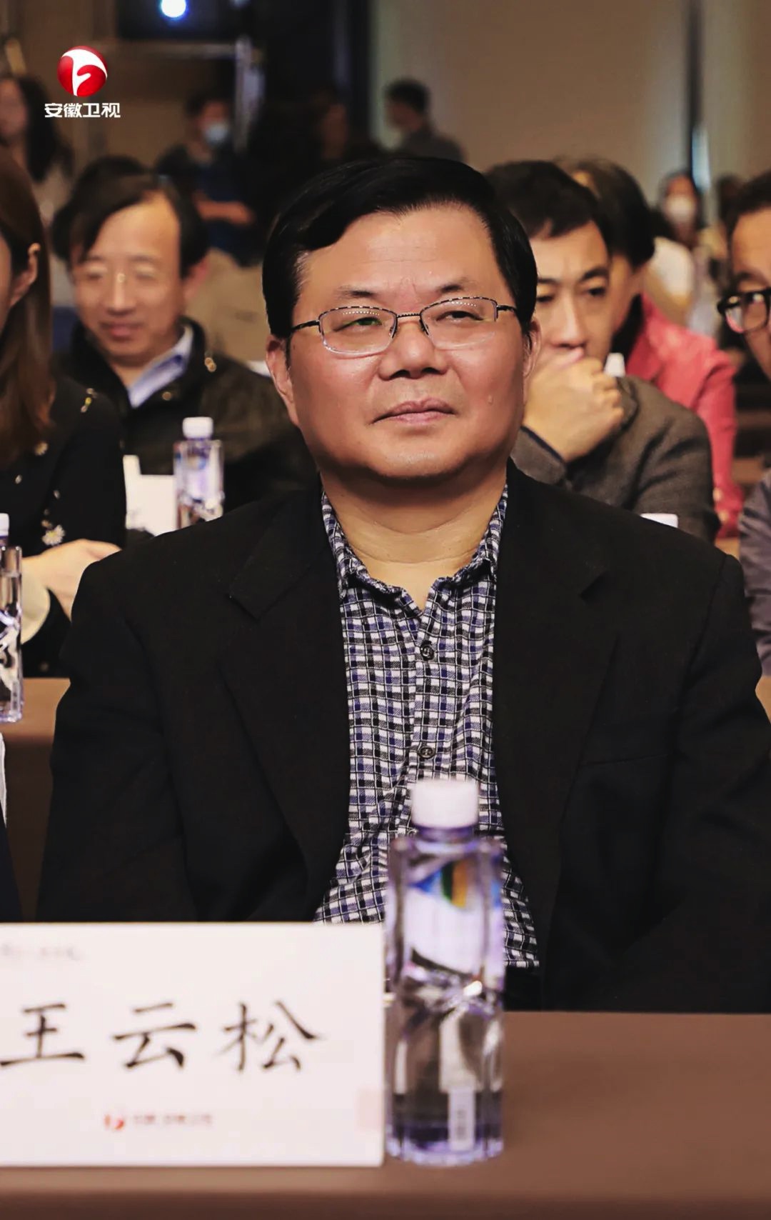 3FC4A971-3966-4528-A896-8043613D8F8A