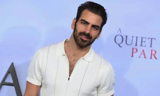 208ACB56-6166-4C55-BC25-A152ED41FCF9