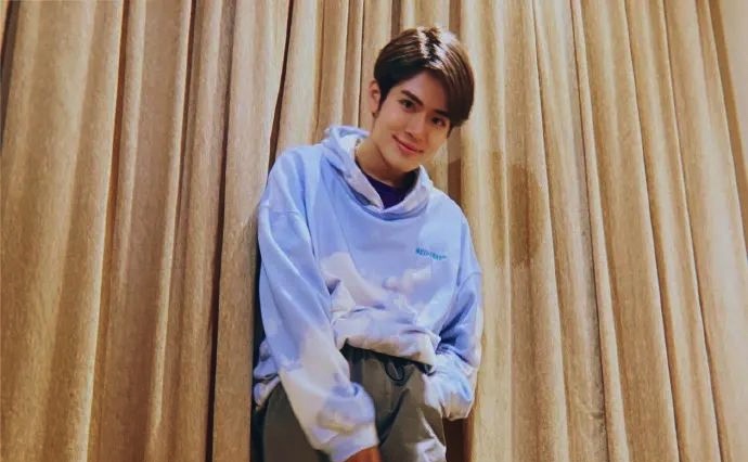 FF27FC16-8D69-4117-80BA-E6BC354A22B5