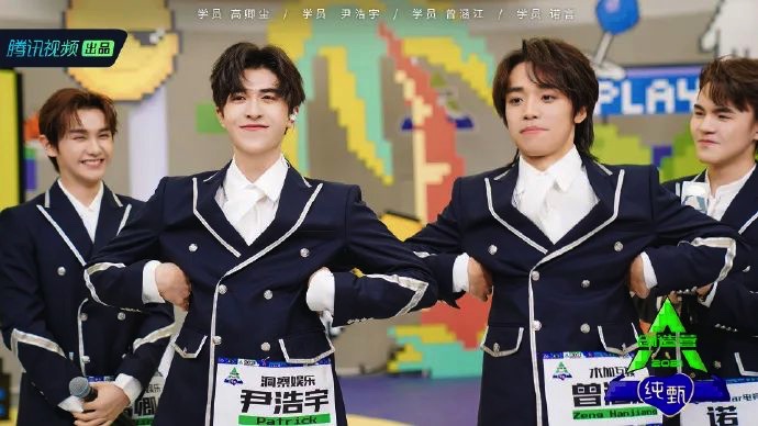 4A21EF7B-48C8-4F8A-A2F2-EB41D6C5B4C2