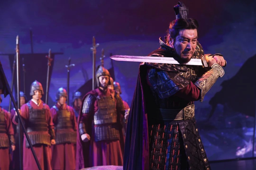 4FDF912D-4B27-4EDF-B5A0-E98D03E82ED0