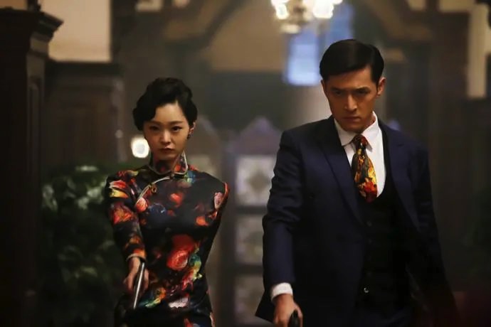 B532FEDE-F308-4C6D-9791-4F14F114442B