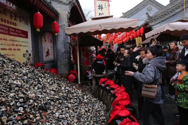 A1E4F8CA-D3E0-448C-8746-2DBDCB6ED5F2