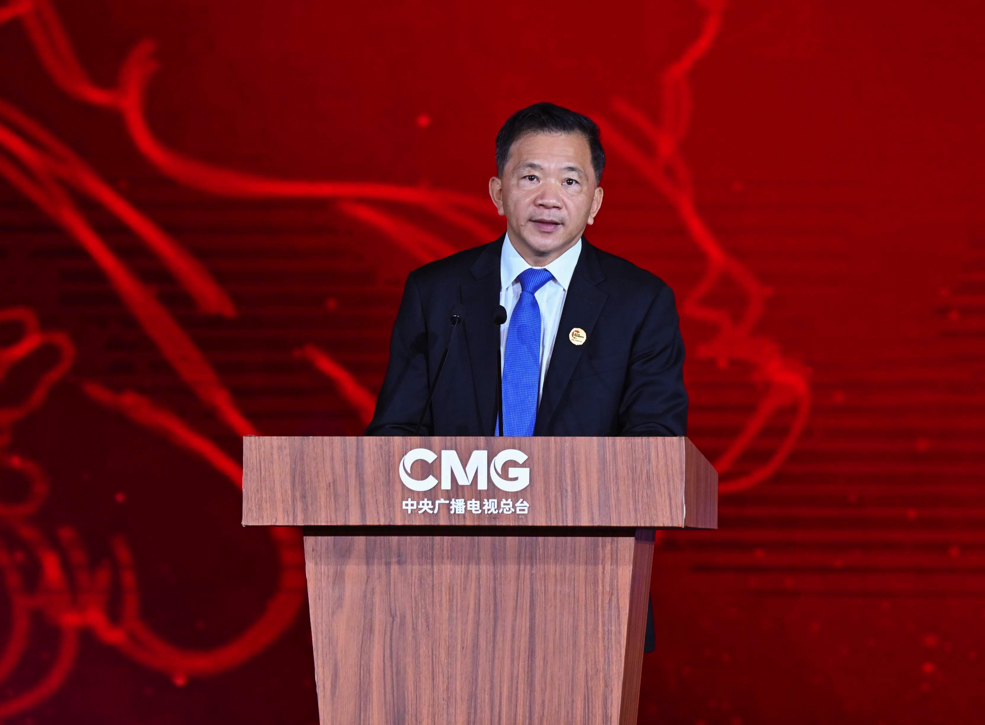 D9FB5308-04C6-4BBB-A49B-A787E24098A9