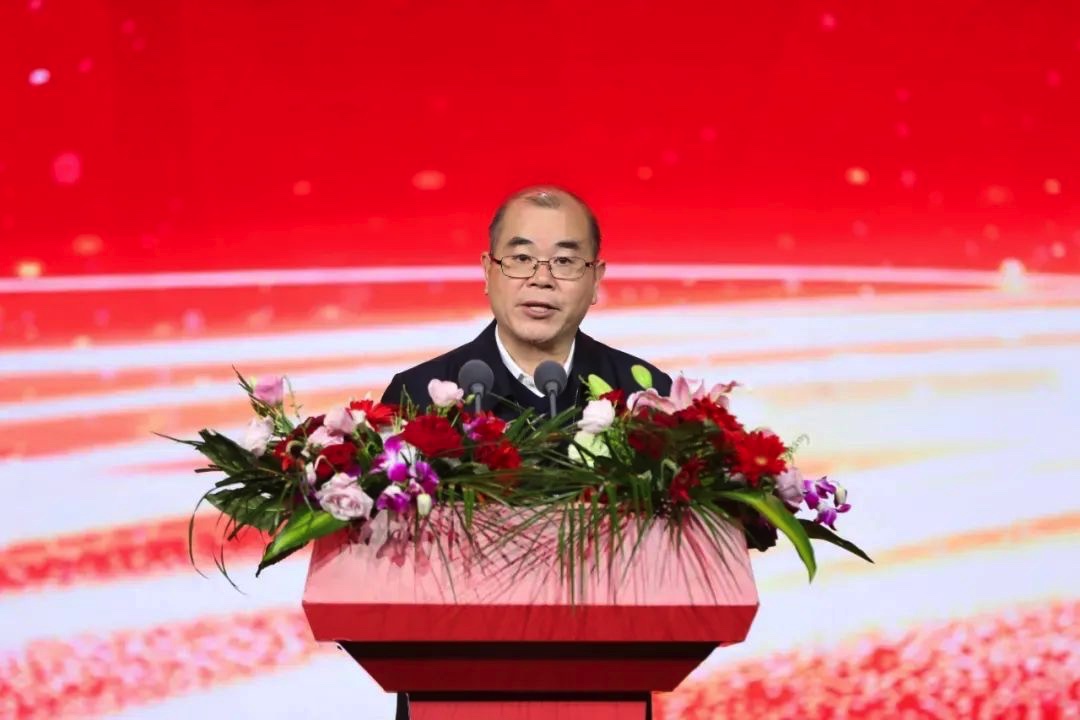 4755CDC8-4BA3-4DBB-9544-20A62192DFCD